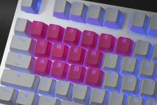 Tai-Hao TPR Rubber Backlit Double-Shot 18-Key Gaming Keycap Set — Neon Pink, UK Layout